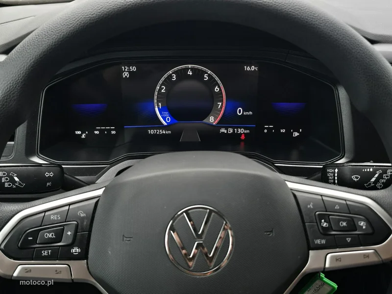 Volkswagen Polo VI AW 25