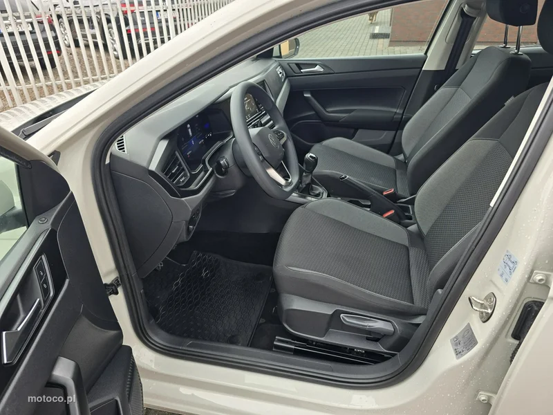 Volkswagen Polo VI AW 10
