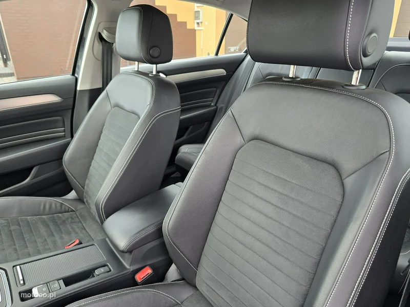 Volkswagen Passat B8 12