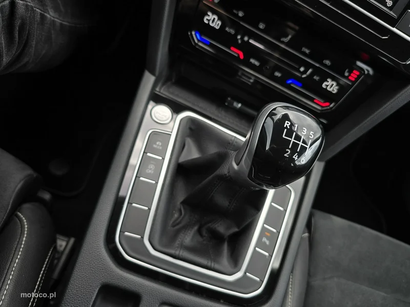 Volkswagen Passat B8 29