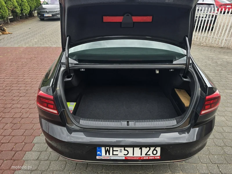 Volkswagen Passat B8 33
