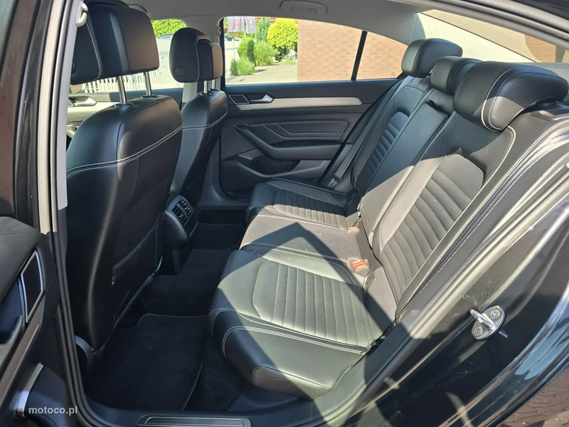 Volkswagen Passat B8 14