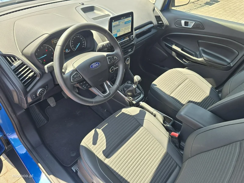 Ford EcoSport 11