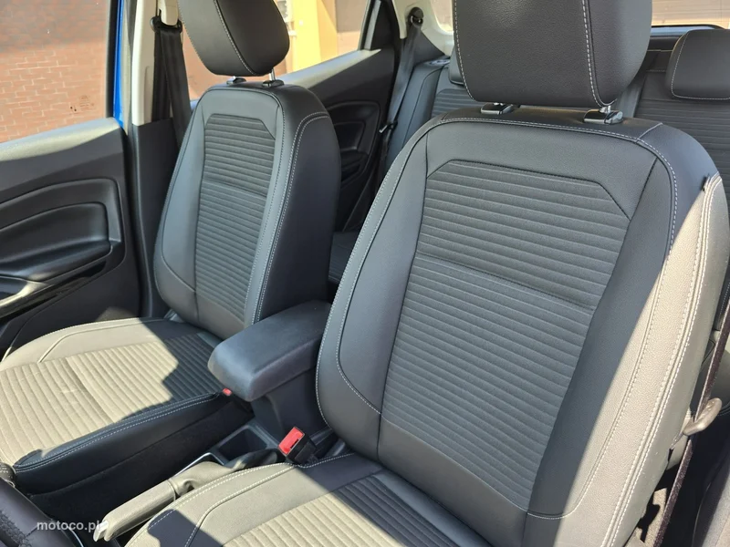Ford EcoSport 12