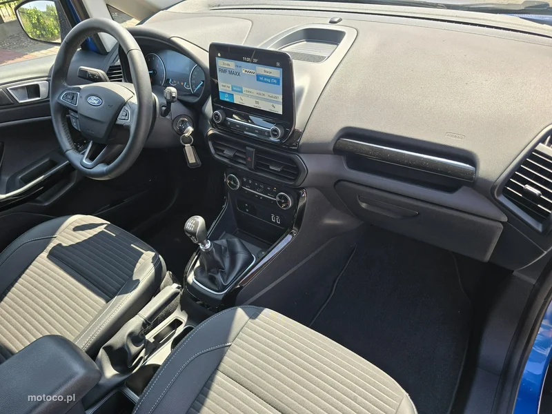Ford EcoSport 16
