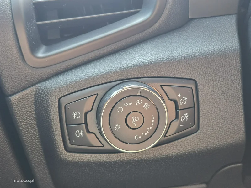 Ford EcoSport 22