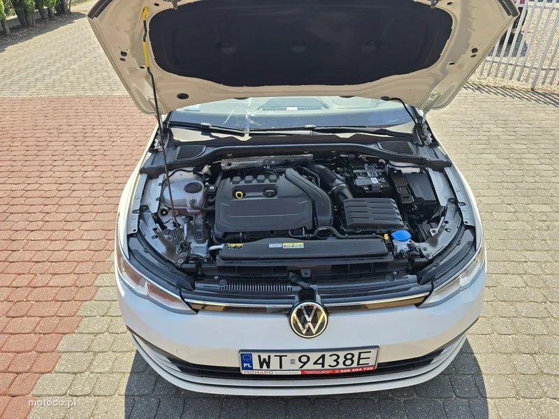 Volkswagen Golf VIII 38