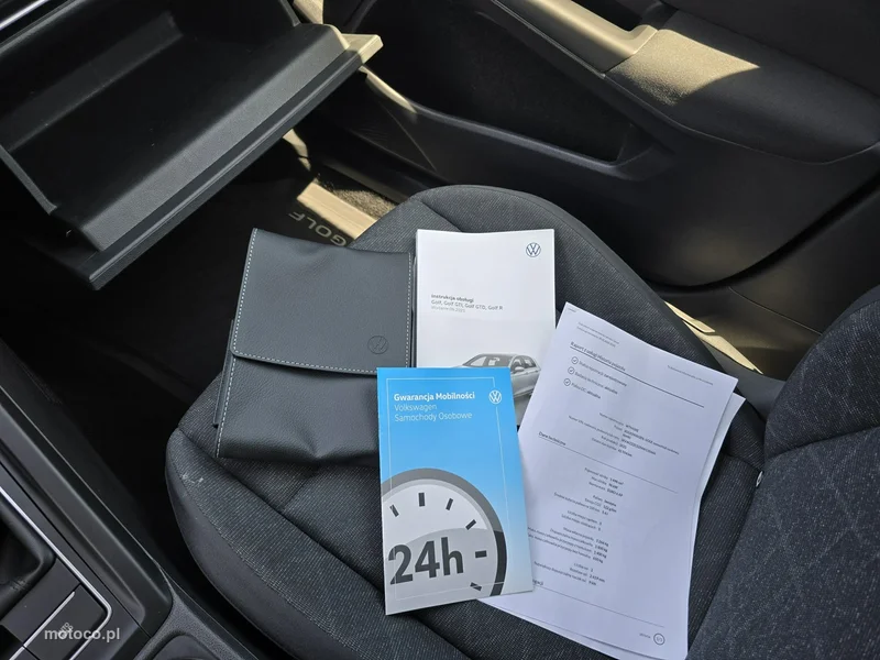 Volkswagen Golf VIII 39