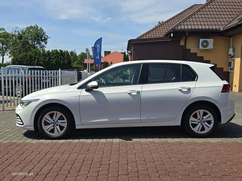 Volkswagen Golf VIII 8