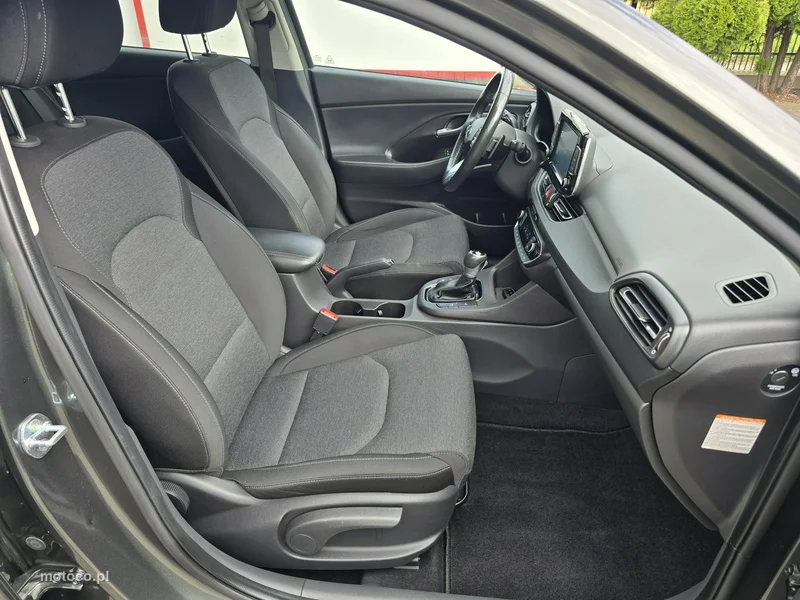 Hyundai i30 14