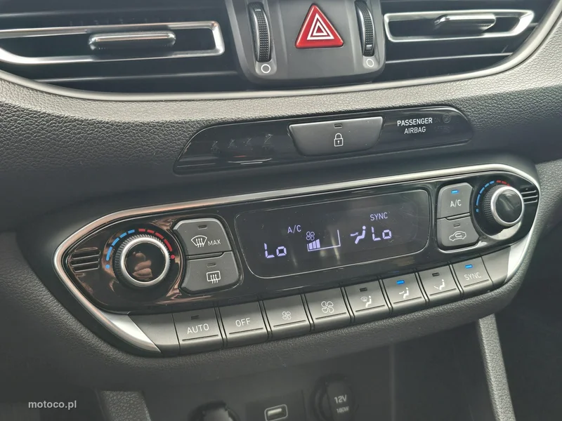 Hyundai i30 20