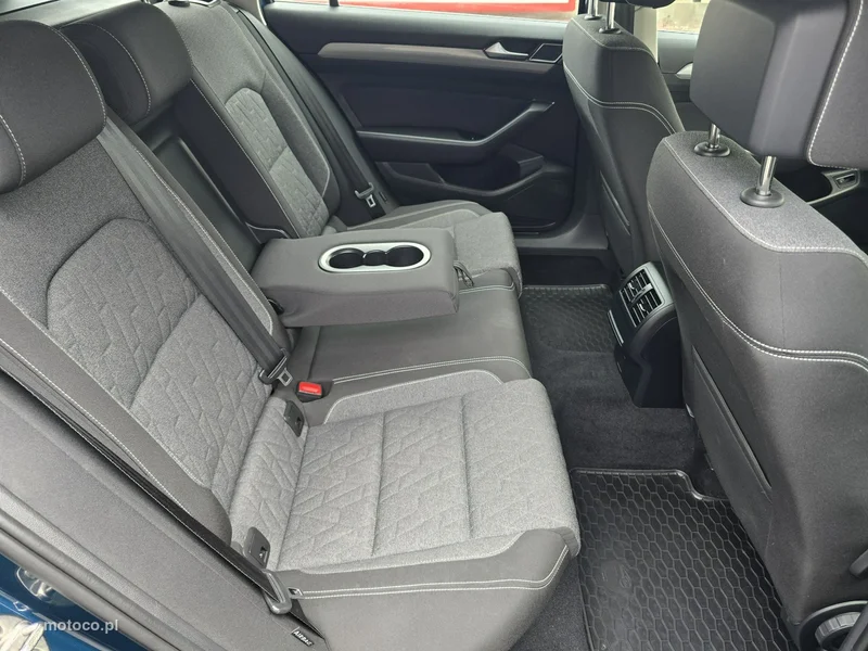 Volkswagen Passat B8 14