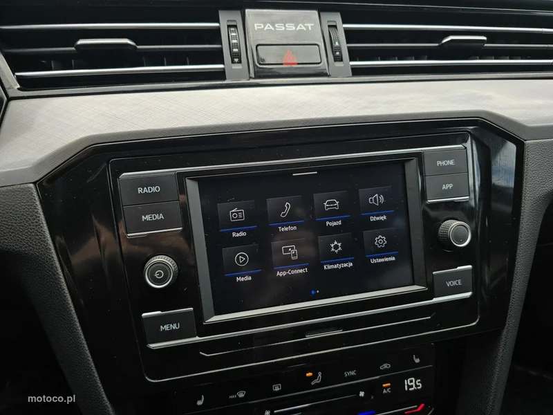Volkswagen Passat B8 22
