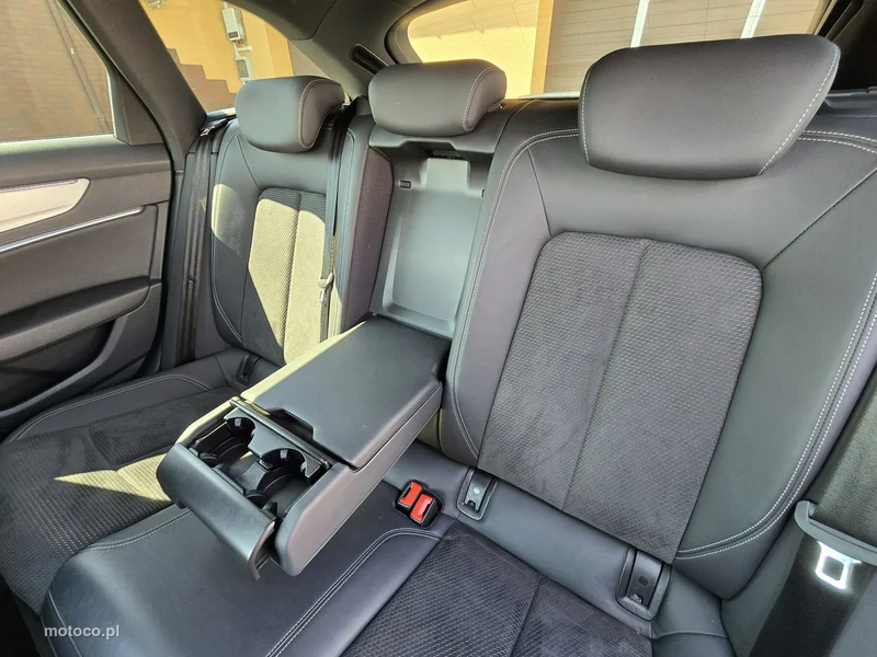 Audi A6 C8 16