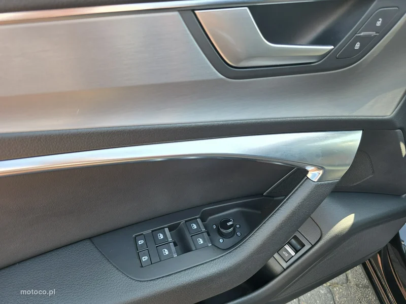 Audi A6 C8 31
