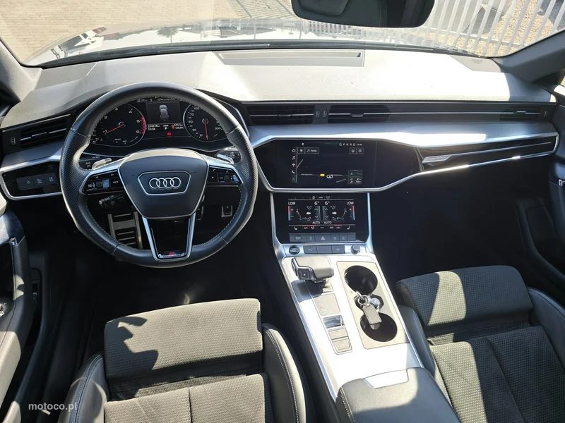 Audi A6 C8 10
