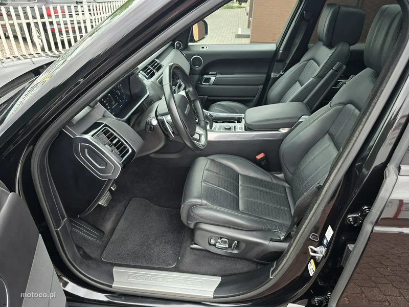 Land Rover Range Rover Sport 10