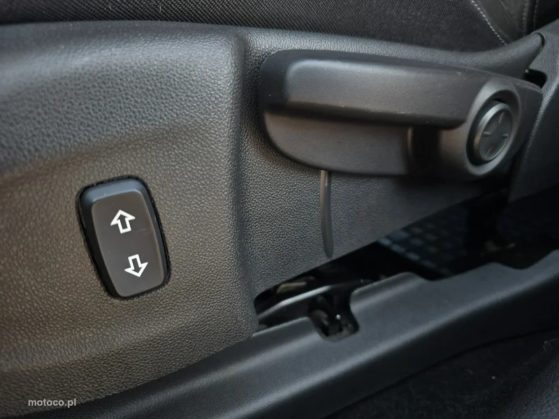 Opel Astra K 28