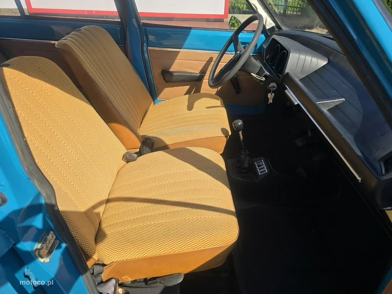 Peugeot 104 13