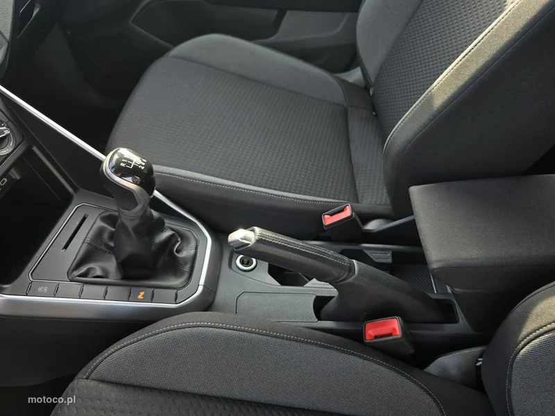 Volkswagen Taigo 16