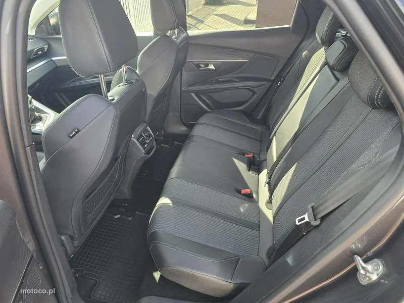Peugeot 3008 13