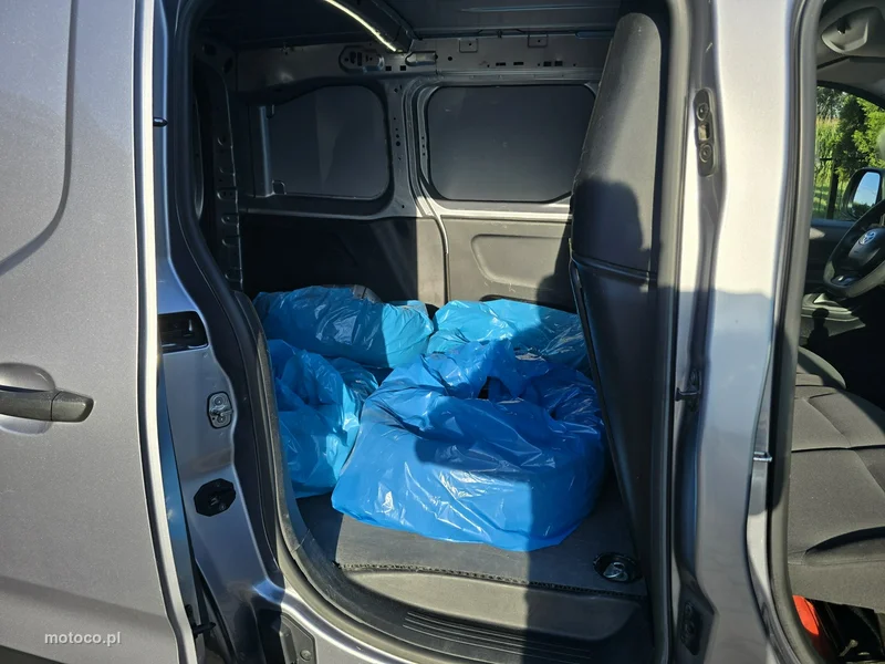 Toyota Proace City 14