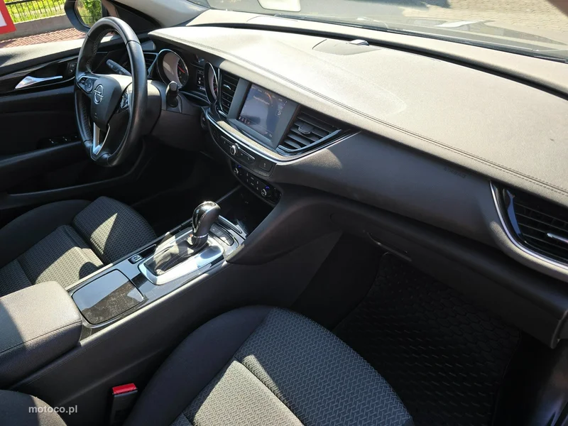 Opel Insignia B 17