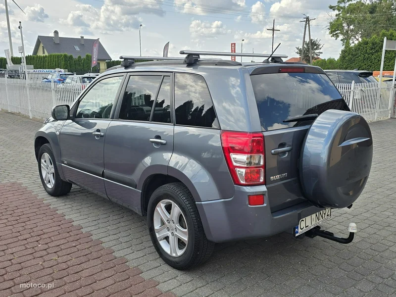Suzuki Grand Vitara 7