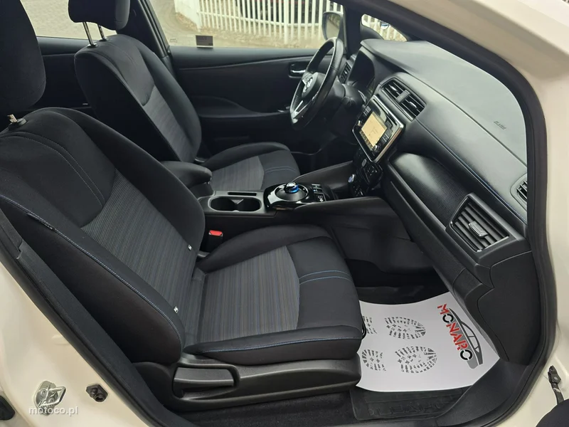 Nissan Leaf 13