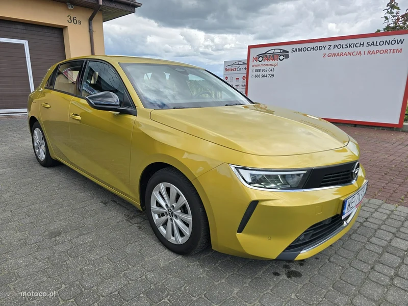 Opel Astra L 4