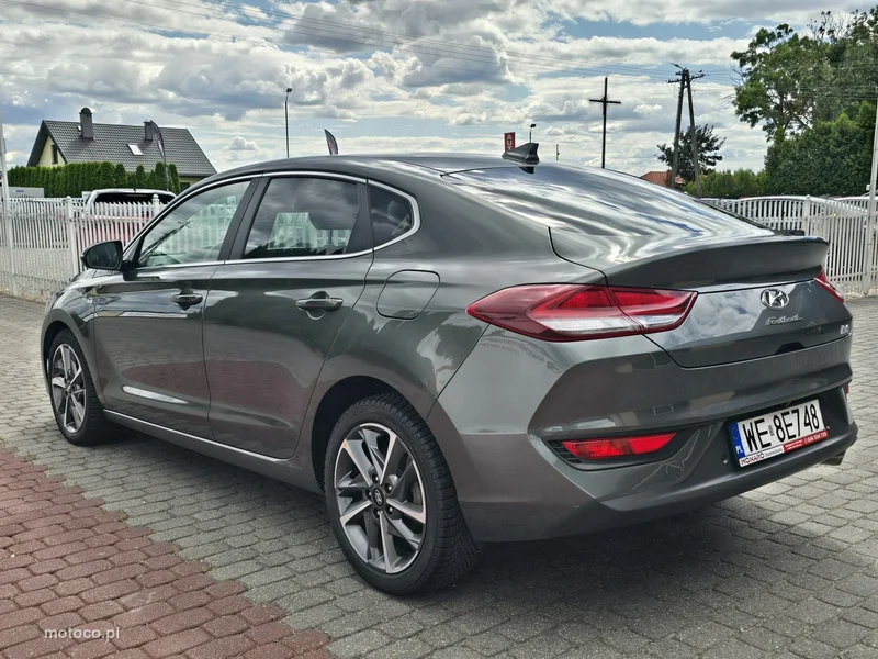 Hyundai i30 8