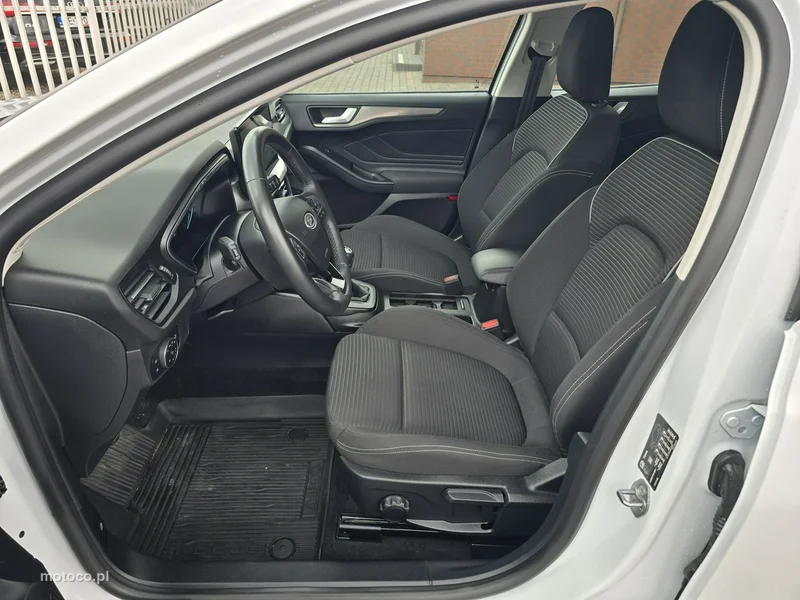 Ford Focus IV 11
