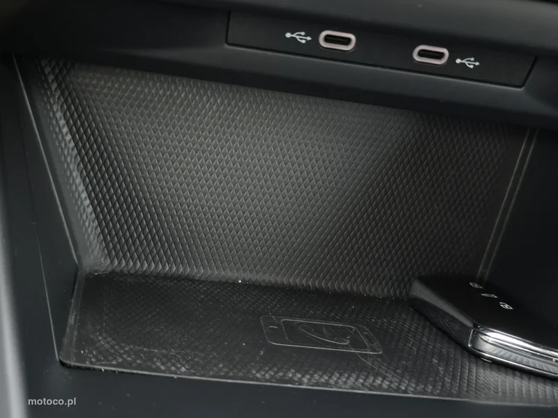 Volkswagen Golf VIII 36