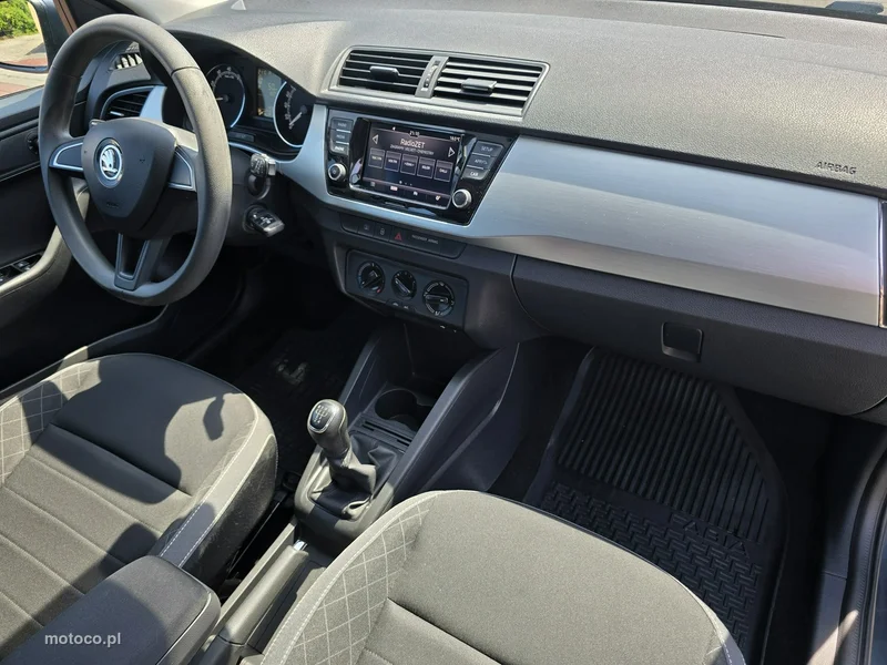 Skoda Fabia III 17