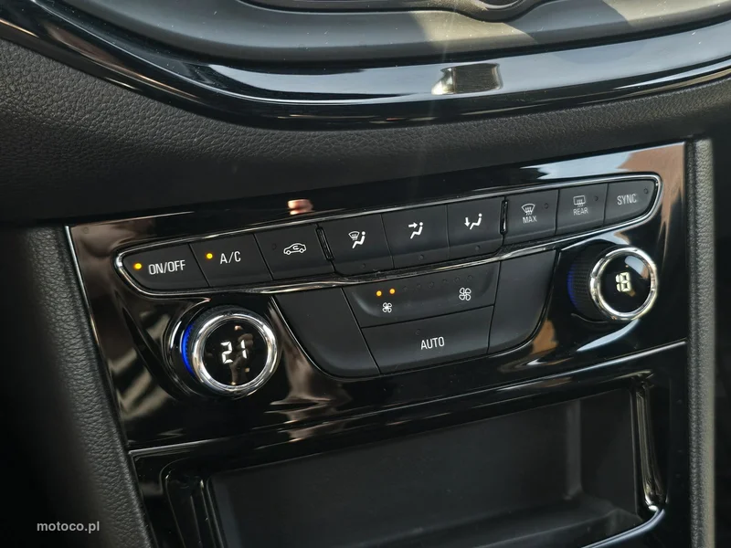 Opel Astra K 22