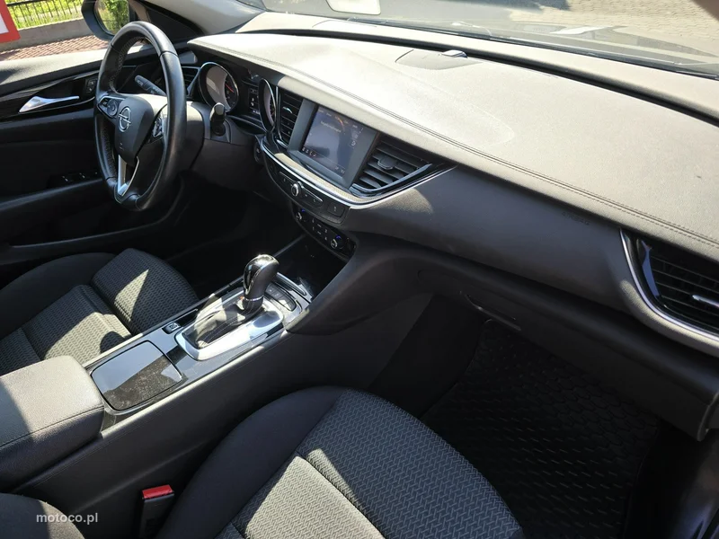 Opel Insignia B 18