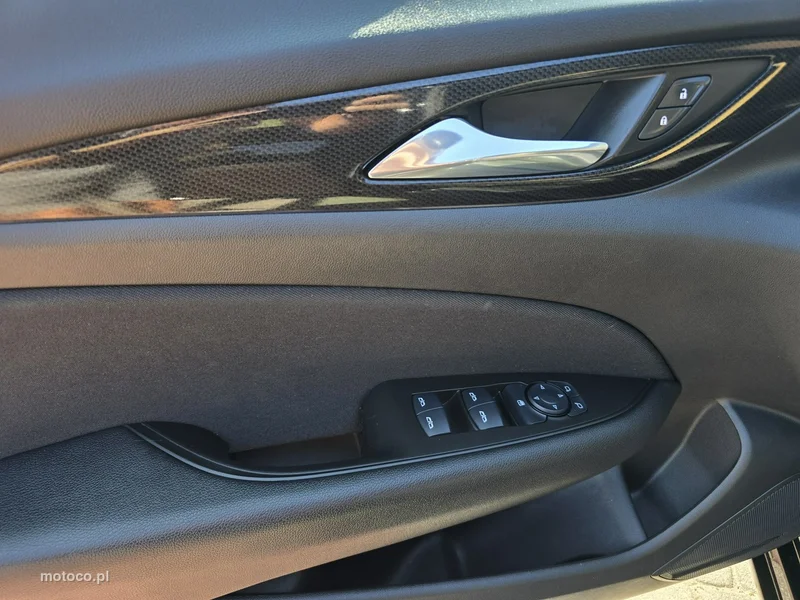 Opel Insignia B 29