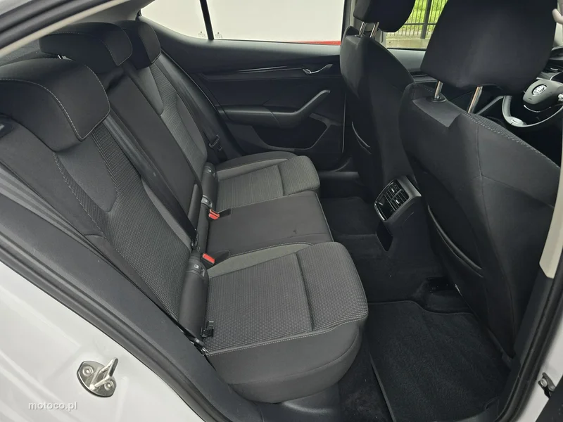 Skoda Octavia IV 15