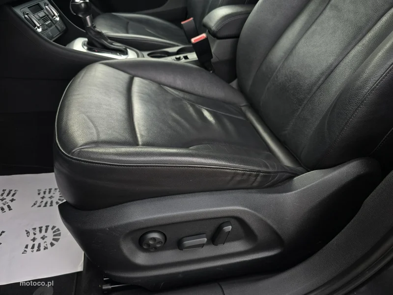 Audi Q3 8U 17
