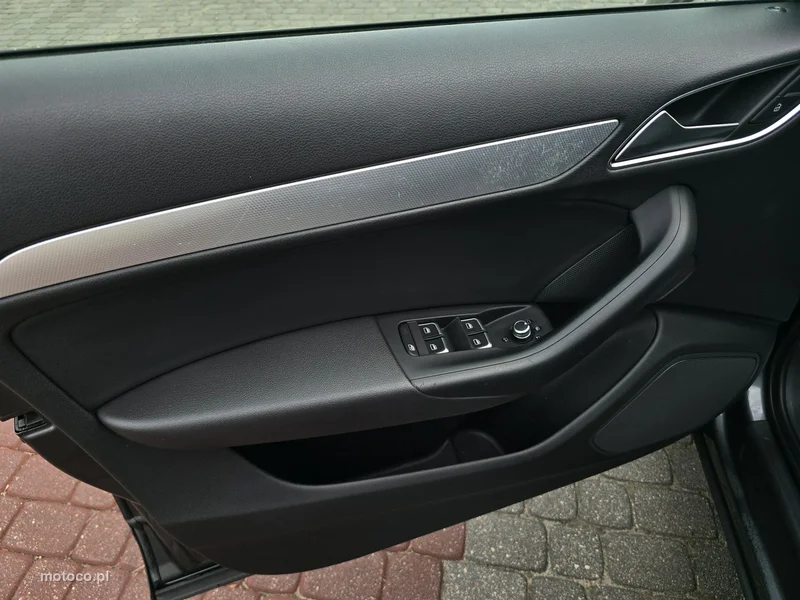 Audi Q3 8U 23