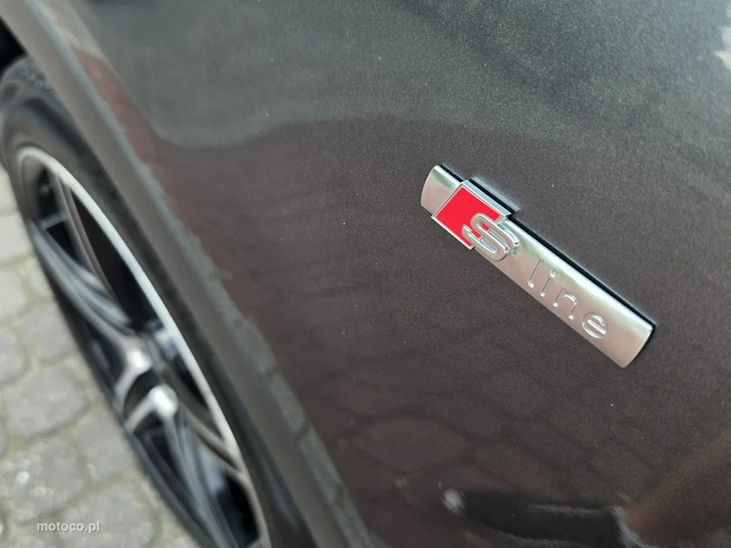 Audi Q3 8U 10
