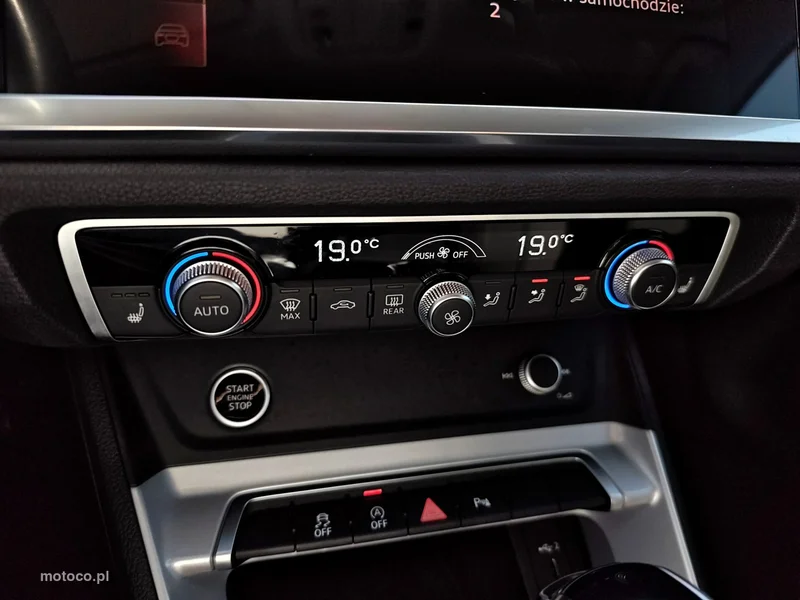 Audi Q3 F3 21