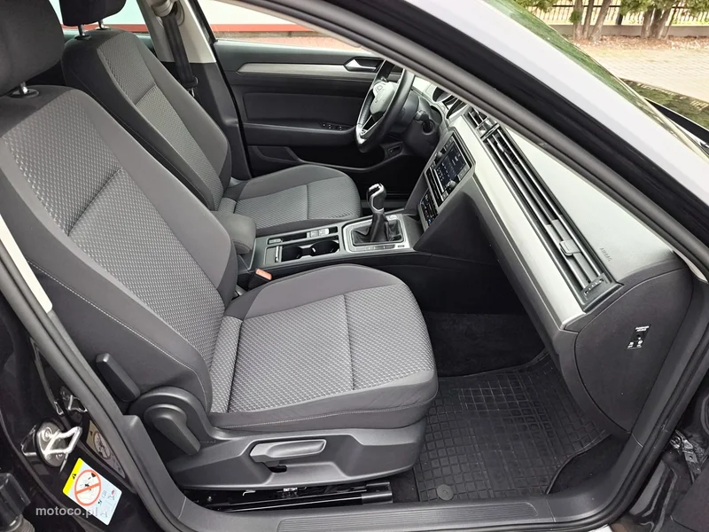 Volkswagen Passat B8 14