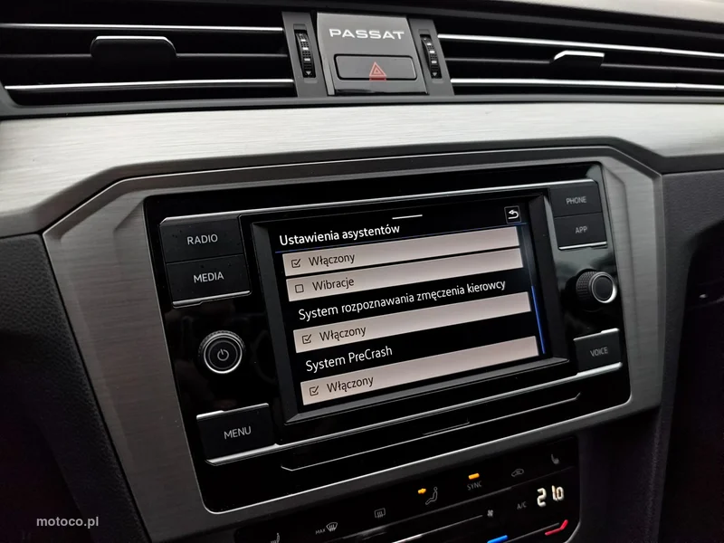 Volkswagen Passat B8 25