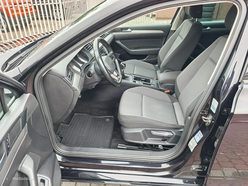 Volkswagen Passat B8 10