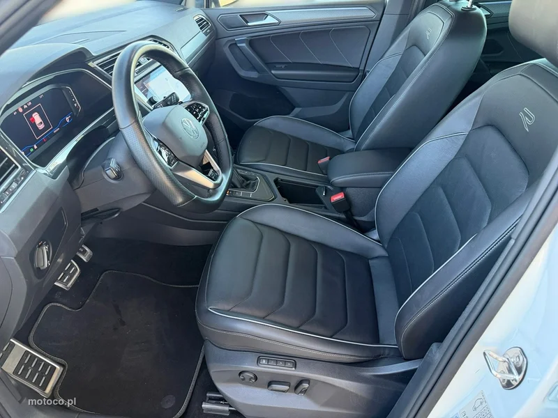 Volkswagen Tiguan AD 16