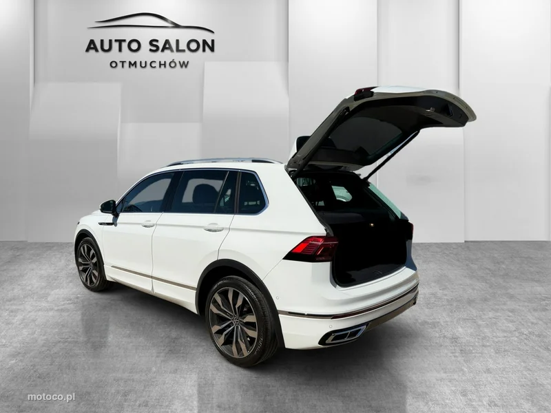 Volkswagen Tiguan AD 7