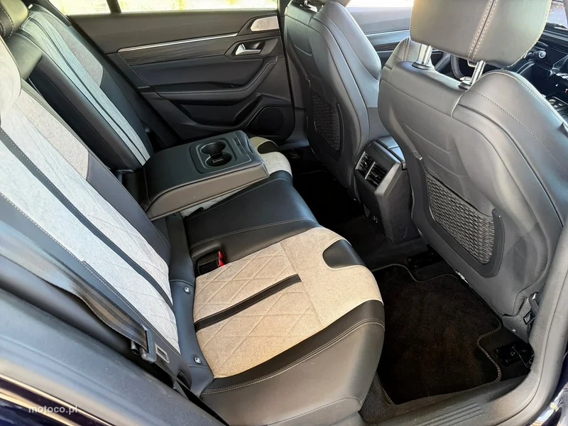 Peugeot 508 26