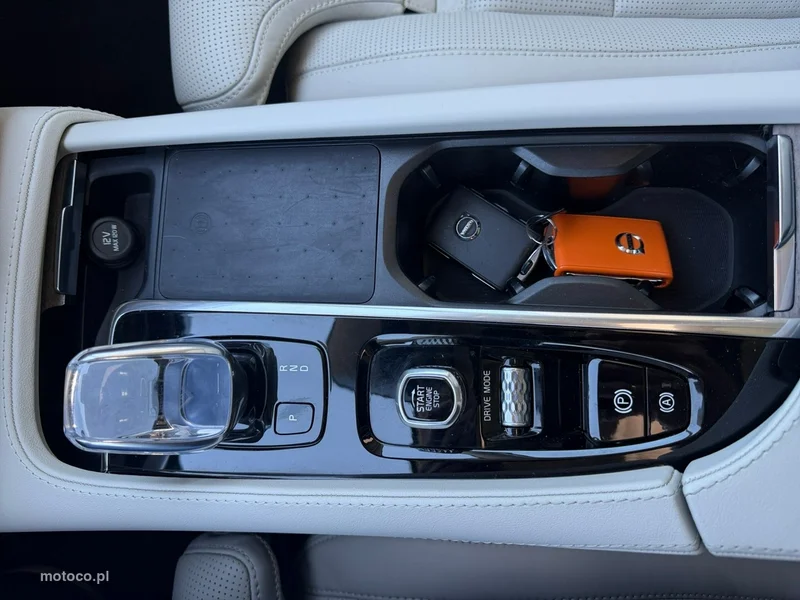Volvo XC 90 35