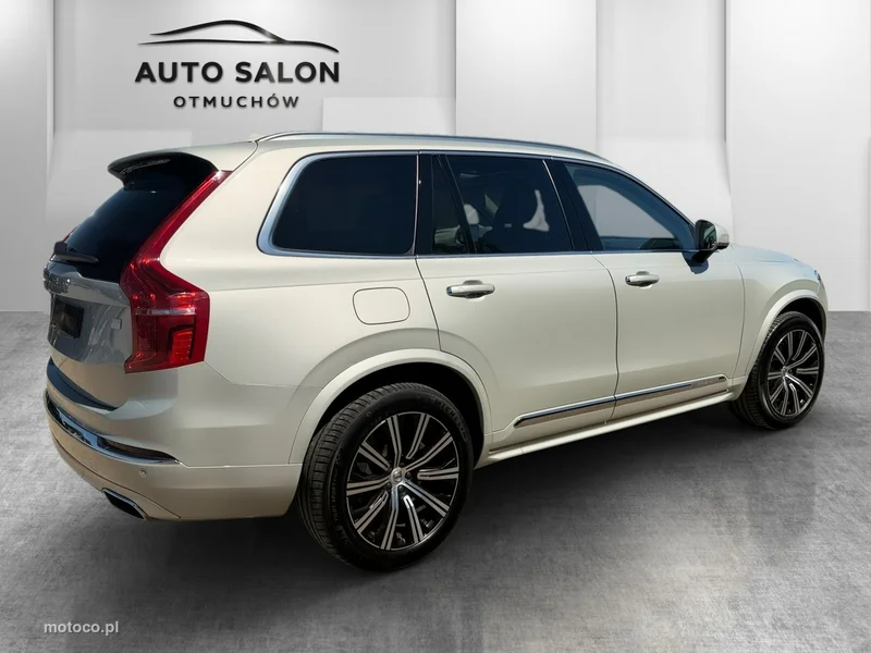 Volvo XC 90 6